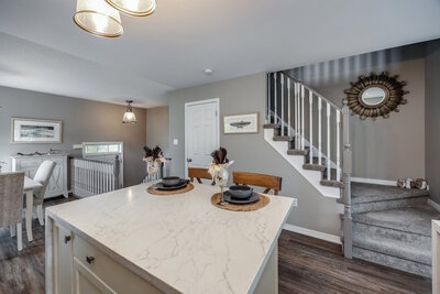 9-571 Longworth kitchen