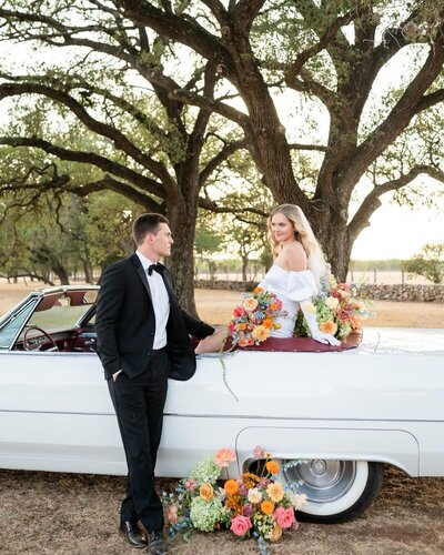 Allie Goodspeed is a wedding photographer based out of Austin, Texas serving Texas and beyond.