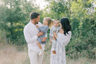 What should I bring to a family photography session?