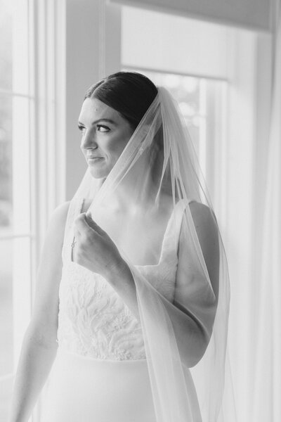 Kirsten is a Philadelphia wedding photographer who specializes in wedding, engagement, and editorial photography.