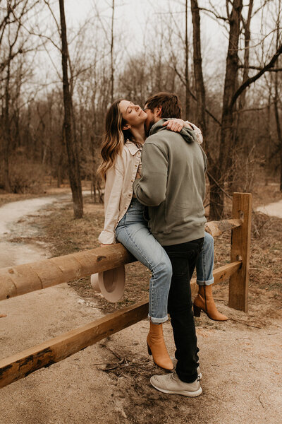 Rachael_Andrew_Engagement_Session_Sneak_Peek_3.16.21-39