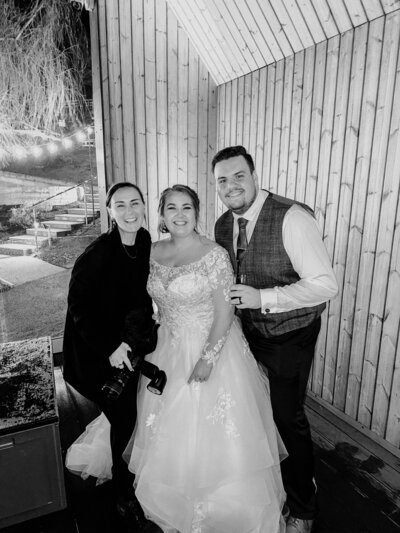 Amy & Nick posing with couple