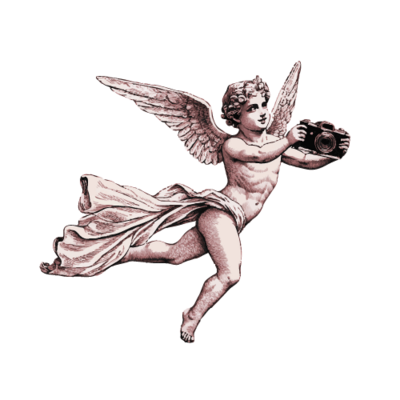 Cupido vliegt met een fotocamera
