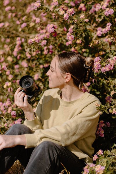 Logan Jade is a wedding and portrait photographer based in Arizona
