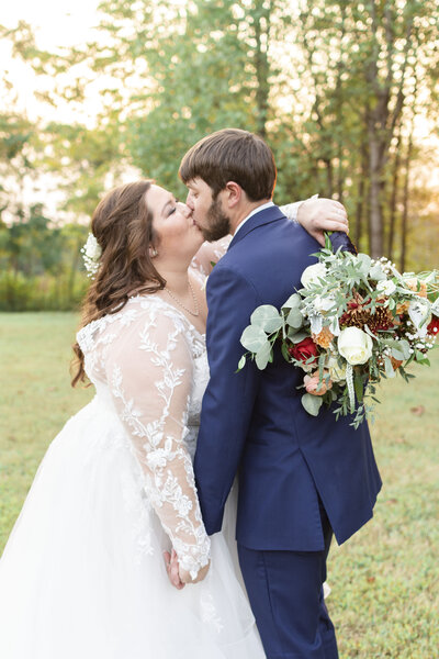 Late Summer wedding at the Northern Neck's Menokin Road Farm