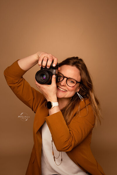 Fotograaf honden op buitenlocatie of in de studio te Geel. 