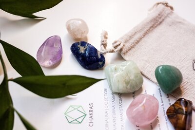 Attract energy, love, wealth and joy with chakras