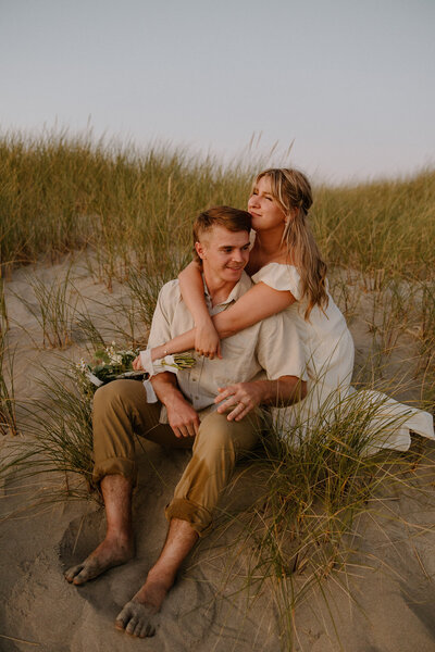 bride and groom on the Oregon coast after their vow renewal.