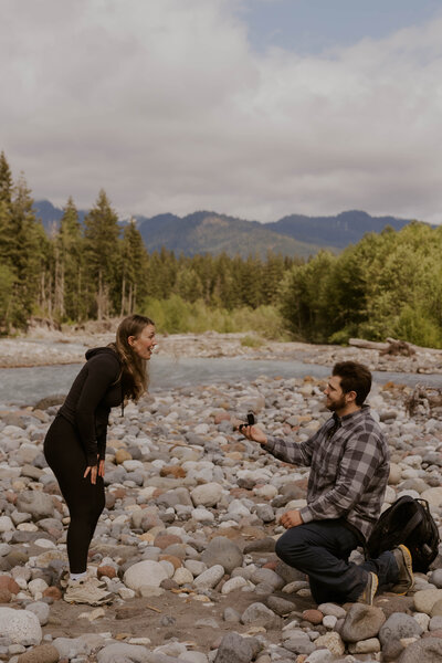 National park proposal, pnw elopement, surprise proposal photo, oregon coast photographer,  