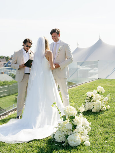 a lounge area at a private wedding in Kentucky