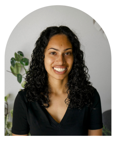 Toronto Individual  therapist focused on EMDR, Trauma, Emotion Regulation, Reconnecting to the Body, Anxiety, Self-esteem and Transitional Life Stages.