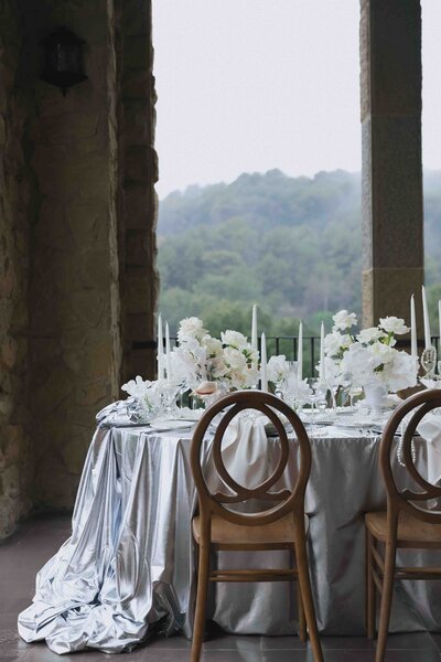 modern barn wedding chandelier first dance