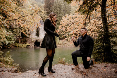 Man propose - Engagement photography