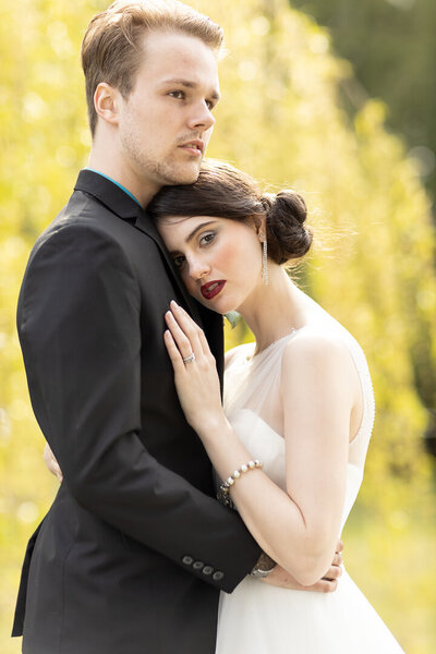 Memorial South Park Vancouver wedding photography — fine-art bridal portraits, romantic couple session, Vancouver wedding photographer.