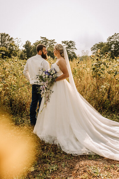 ohio-virginia-best-wedding- elopement-candid-golden-hour-sunset-photographer-grand-lake-saint-marys-ohio-celina-wapakoneta-haley-givens-clark-photography-best-authentic-real-roanoke-lexington-columbus-cincinnati-lima-indianapolis-best-inspo-319