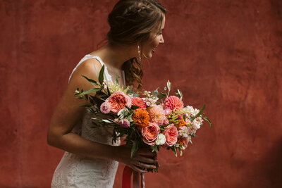 Zigbone-Farm-Retreat-Maryland-wedding-florist-Sweet-Blossoms-aisle-decor-Emily-Gude-Photography00005