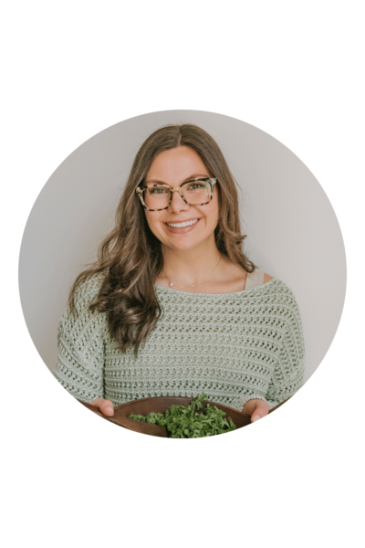 Ashley Teltow, MS, RDN headshot, employee of Flourish Virtual Assistants.