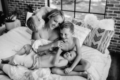 Glean and Co Photography's owner, Paige McLeod and her 3 young sons