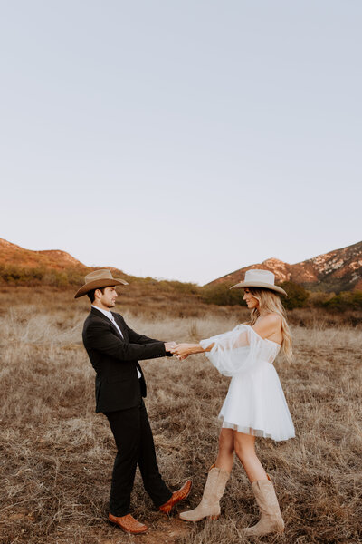 Couples session for a couple traveling from Wyoming