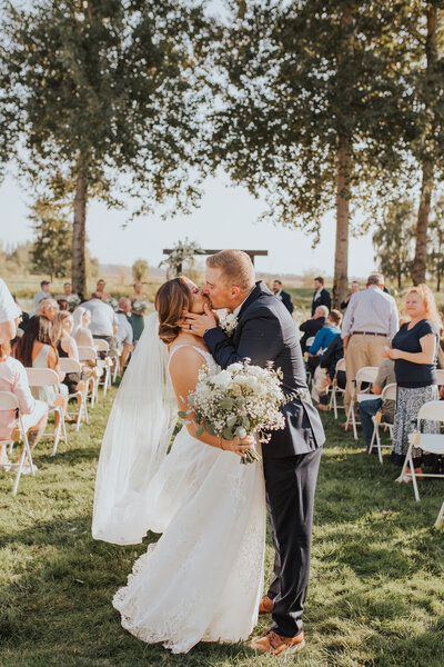 luxury wedding photographer in portland oregon