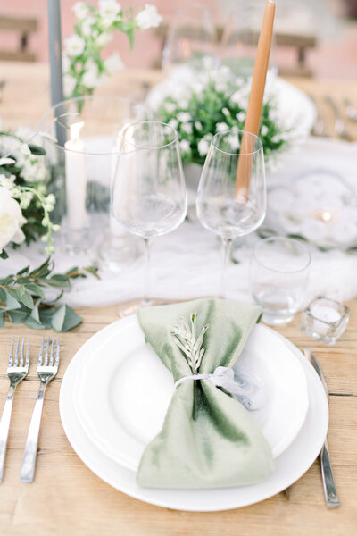 Tuscany table inspiration in olive green.