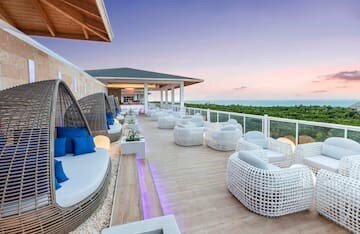 luxurious resort in Pardisus Los Cayos Santa Maria Cuba