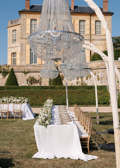 Lily-Paloma-Wedding-Florist-Chateau-de-Villette (15)