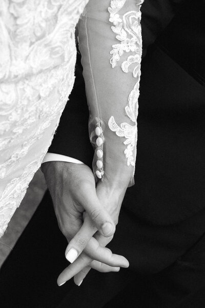 Soft and romantic wedding details, black and white wedding details, high-end wedding couple portraits, luxury wedding detail photography, elegant wedding posing, editorial style couple portraits, Florida luxury wedding photography