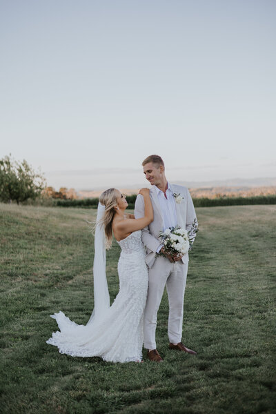 WEDDING ORANGE FULLER BORRODELL19