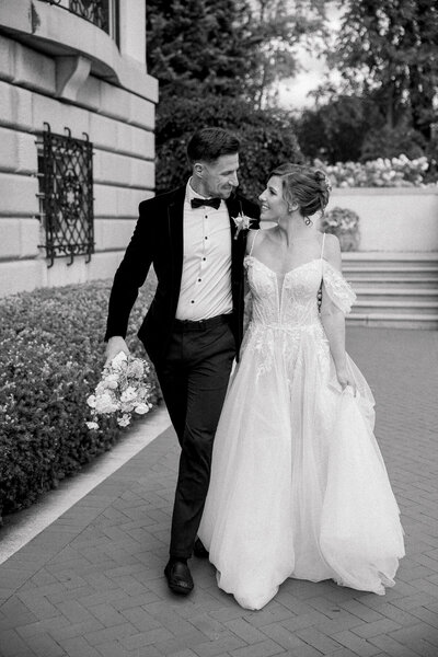 grand rapids wedding photographer