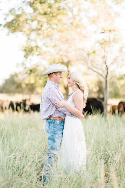 oklahoma-texas-wedding-outdoor-engagement-photography-chloe001