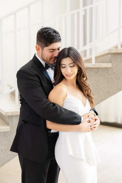Art Institute Of Chicago Engagement Session