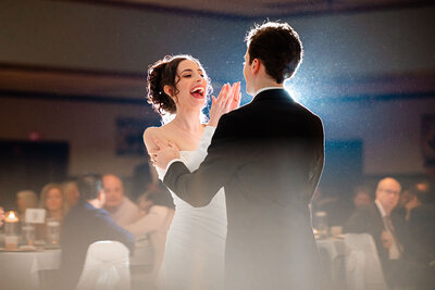 candid creative pittsburgh wedding photographer