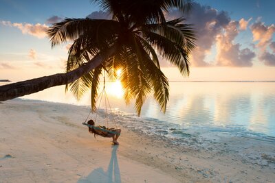 Deals on Honeymoon & Travel