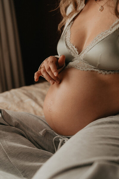 ElineFroukjePhotography-fotoshoot-eindhoven-web-melanie-zwanger-2025-3