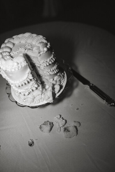 Vintage wedding cake direct flash photography
