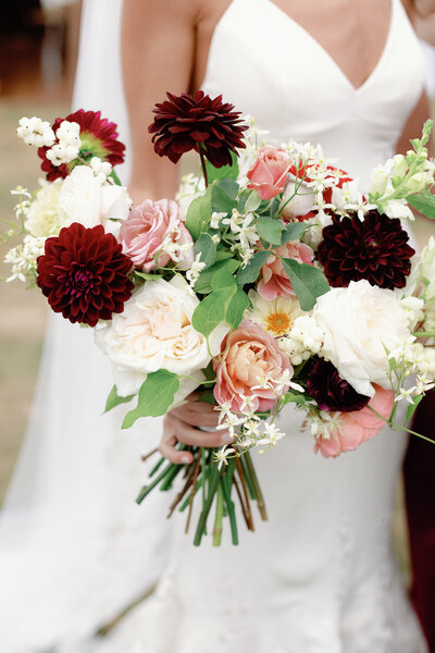 tented-wedding-marthas-vinyard-wedding-photographer
