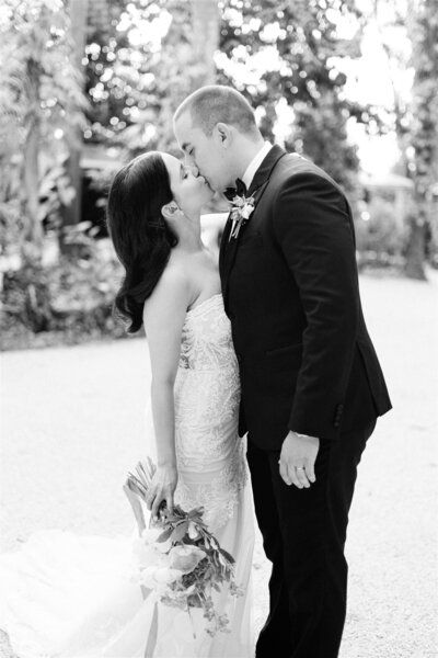 Miami Garden Wedding - Justine Berges538