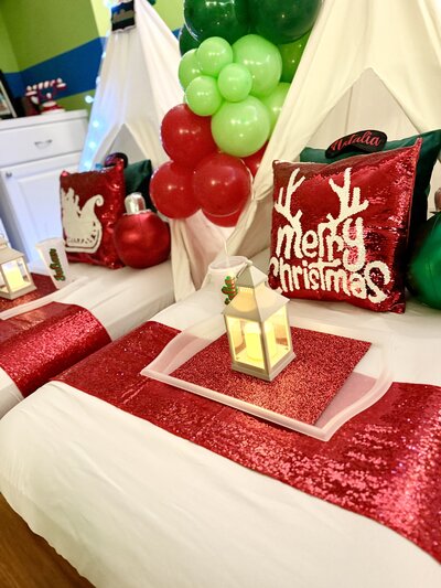 Party-Themes-For-Kids-Christmas-02