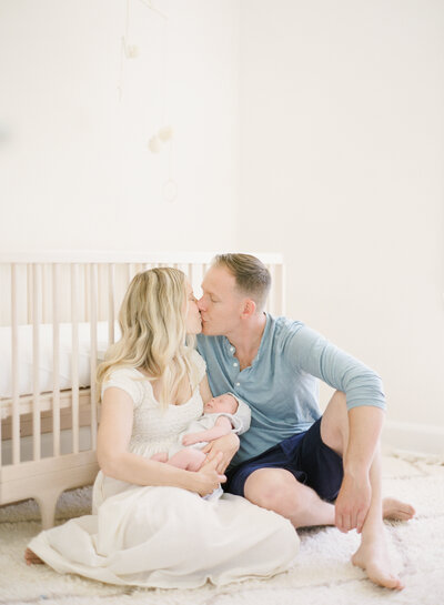 NYCNewbornPhotographer-CharlieJulietPhoto_038