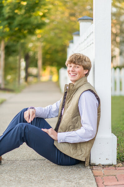 Tennessee senior photography by Logan Almond