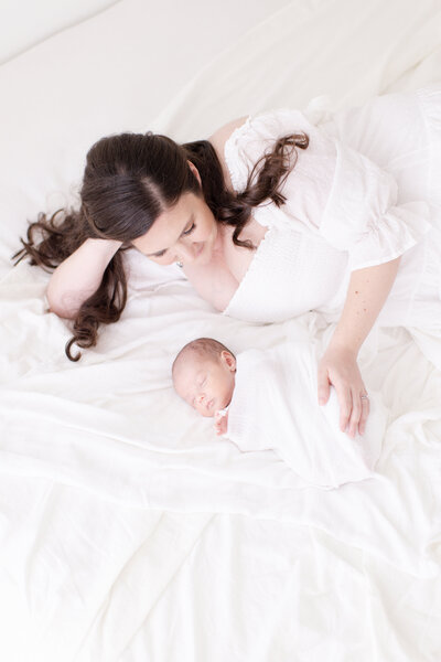 Orange County Natural Light Newborn Studio Photographer | Tiffany Chi Photography