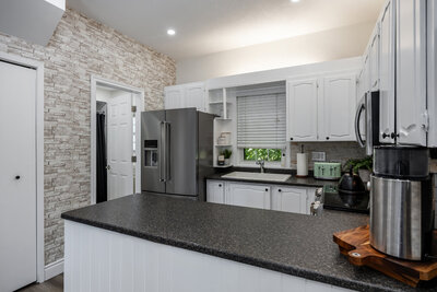 79 Townline kitchen (2)