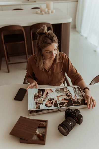 Jolien Leen huwelijksfotograaf gezinsfotograaf uit Hechtel Limburg