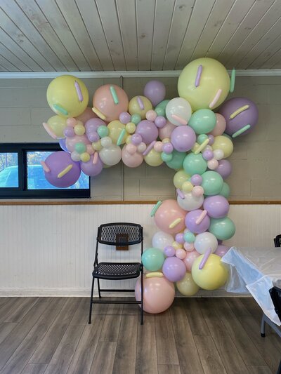 Kids Party Balloon Arch