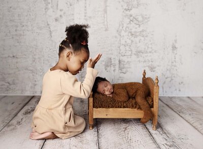 best Ellicott City newborn photographer, best Ellicott City maternity photographer Ellicott City, maternity photography near me Ellicott City, best Ellicott City family photographer, best Ellicott City portrait photography
