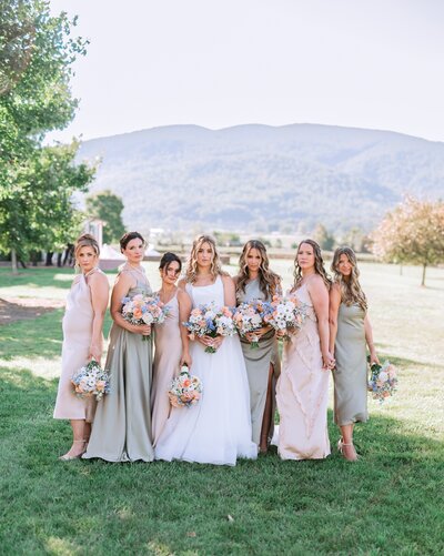 King-Family-Vineyard-Virginia-Wedding-Photographer-Heather-Dodge_0160
