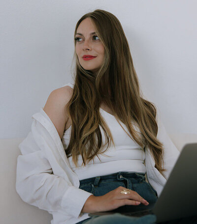 Palme Design Co Founder Kara - Showit website and branding designer for photographers and creatives