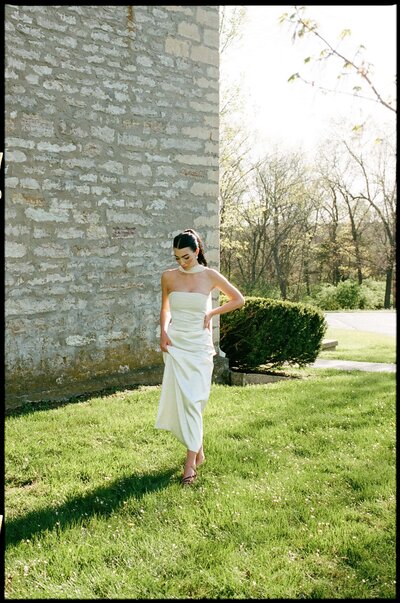 styled vintage elopement shoot on film - Stacey Vandas Photography16