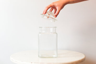 TE Inventory-Clear Glass Display Jar Medium with Lid 151
